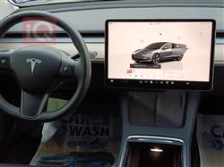 تسلا موديل 3